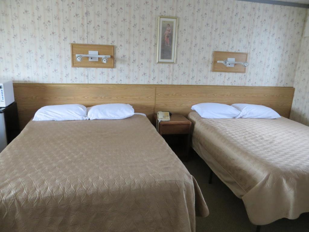 Fort Motel Fort Macleod Zimmer foto